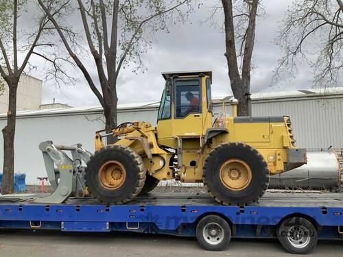 Komatsu WA250-3 Wheel Loader