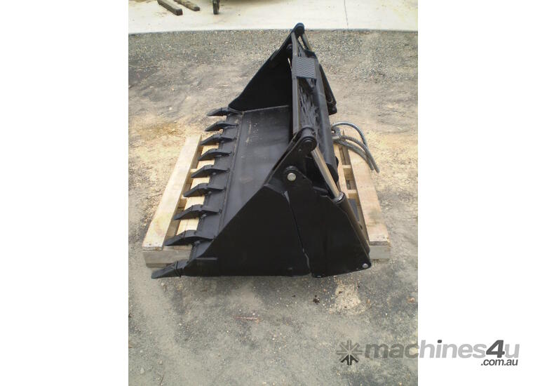 New Bobcat 4 in 1 Bucket Skidsteer Bobcat NEW Skid Steer Buckets in