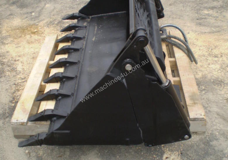 New Bobcat 4 in 1 Bucket Skidsteer Bobcat NEW Skid Steer Buckets in