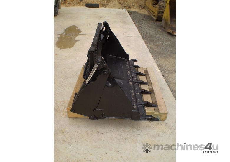 New Bobcat 4 in 1 Bucket Skidsteer Bobcat NEW Skid Steer Buckets in