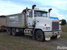 2004 Mack CLS Trident - picture0' - Click to enlarge