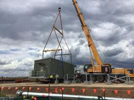 Liebherr 100 LTM Mobile Crane - picture2' - Click to enlarge