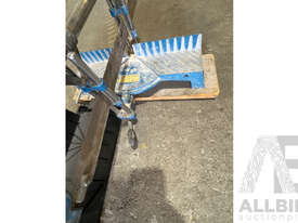 TWGS Mitre Saw ST-4080 - picture0' - Click to enlarge