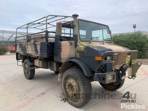 Mercedes Benz Unimog UL1700L