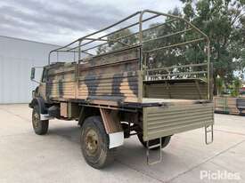 Mercedes Benz Unimog UL1700L - picture2' - Click to enlarge