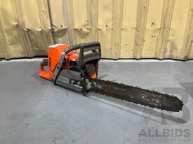 Husqvarna 576XP Chainsaw - picture0' - Click to enlarge