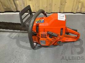 Husqvarna 576XP Chainsaw - picture2' - Click to enlarge