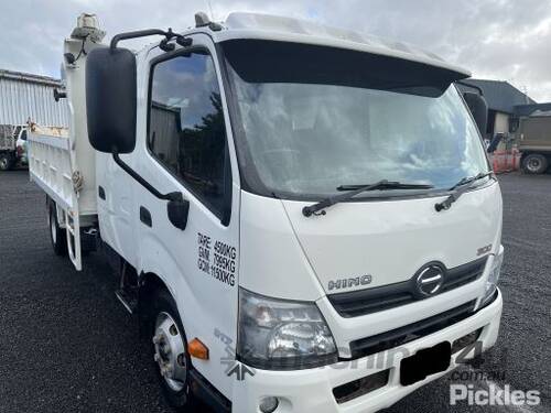 2013 Hino 300 917