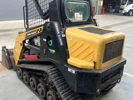 ASV PT-30 Tracked Skid Steer  - picture1' - Click to enlarge