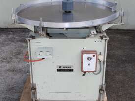 Accumulation Turntable - picture4' - Click to enlarge