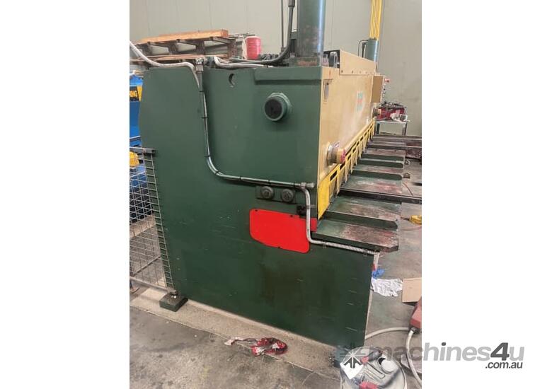 caption KLEEN - KleenKut 6.5mm x 2.5m Guillotine Australian Made