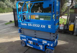Genie 1932 - New Narrow E-Scissor Lift (Platform Height 5.85m)!