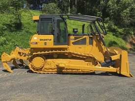 Bulldozer DH17-C3 - 17.8t New Shantui  - picture2' - Click to enlarge