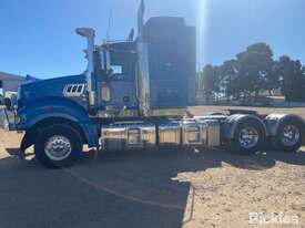 2015 Mack Superliner CLXT 6x4 Prime Mover - picture2' - Click to enlarge