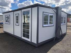 PORTABLE FOLDOUT HOUSE (UNUSED) - picture6' - Click to enlarge