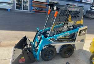 LIFTEK - TOYOTA HUSKI 4SDK4 SKIDSTEER LOADER - BOBCAT