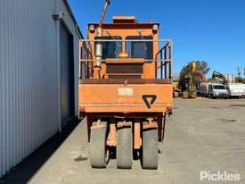 1984 Rollpac RP20 Multi Tyred Roller - picture0' - Click to enlarge