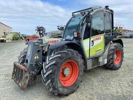 Claas 7030 Scorpion - picture2' - Click to enlarge