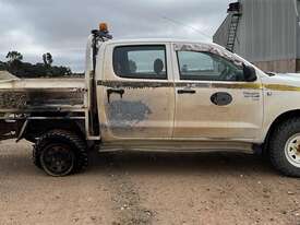 2010 TOYOTA HILUX DUAL CAB UTILITY STEEL TRAY - picture0' - Click to enlarge