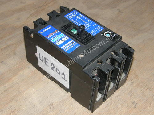 Terasaki XS125NJ Circuit Breakers.