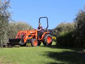 Kioti CK4210HST ROPS Compact Tractor Includes 4IN1 Loader - picture0' - Click to enlarge