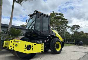 NEW Multipac 107H 7T Single Drum roller