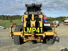 2010 CAT 12M MOTOR GRADER - picture2' - Click to enlarge