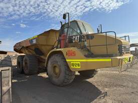 Caterpillar 740 Dump Truck - picture0' - Click to enlarge