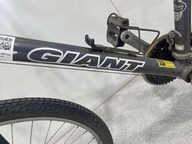 Giant Sedona CX Bike (Police Lost & Stolen) - picture0' - Click to enlarge