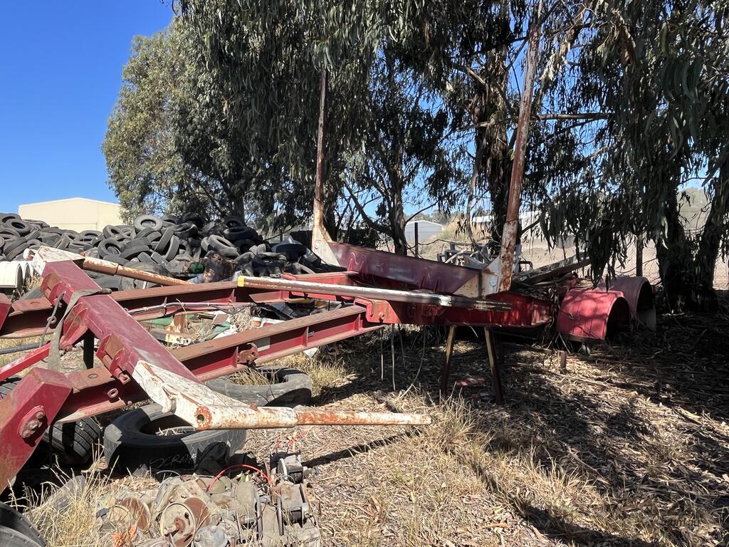 Buy Used 2004 kennedy 2004 Kennedy Logging ATrailer Damaged Trailers