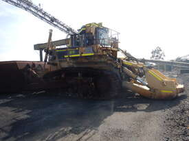 Komatsu D475A-5EO - picture2' - Click to enlarge