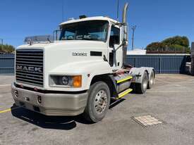 2007 Mack CH Value Liner Prime Mover Day Cab - picture1' - Click to enlarge