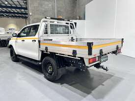 2022 Toyota Hilux SR (4WD) Diesel - picture0' - Click to enlarge