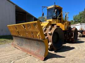 1987 Caterpillar 826C Soil Compactor - picture1' - Click to enlarge