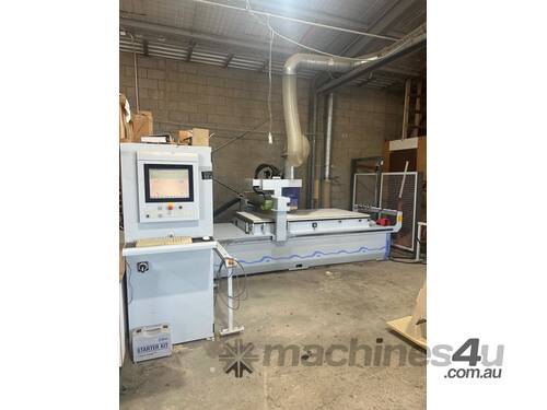 2008 HOMAG CNC 2400 x 1200 flat bed 