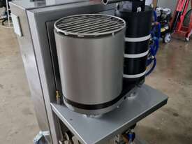 Aasted chocolate tempering machine - picture1' - Click to enlarge