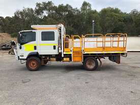2018 Isuzu NPS 75-155 Cab Chassis - picture2' - Click to enlarge