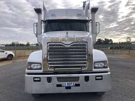 2019 Mack CMHT Trident 6x4 Sleeper Cab Prime Mover - picture0' - Click to enlarge