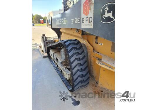 caption Rubber Track 250mm Tufftrac S Wave MEX Pattern - 250x72SWx52