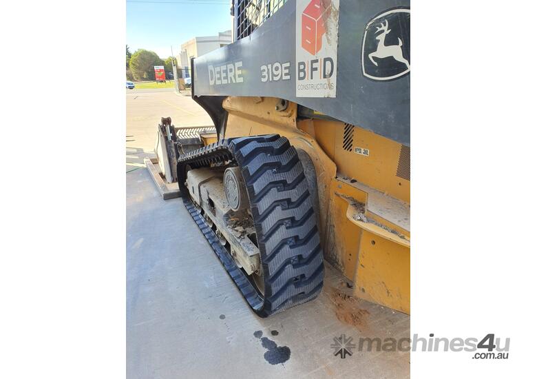 caption Rubber Track 250mm Tufftrac S Wave MEX Pattern - 250x72SWx52