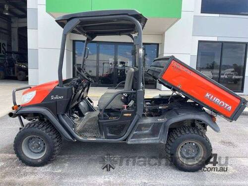 Kubota X900 Tipping 4WD RTV