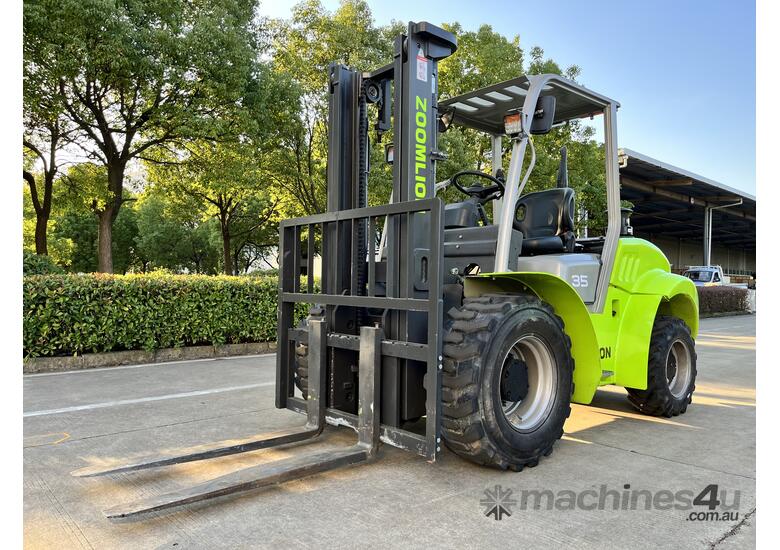 caption 2024 Rough Terrain Diesel Forklift SD35 - Flexible & Efficient, Rated Load 1