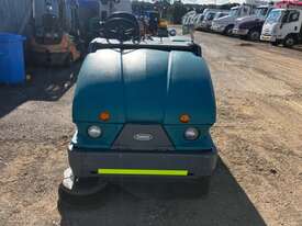 2019 Tennant S20 Compact Footpath & Street Sweeper - picture0' - Click to enlarge