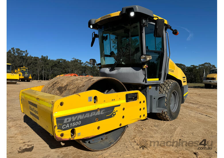 caption Dynapac CA1500D Vibrating Roller Roller/Compacting