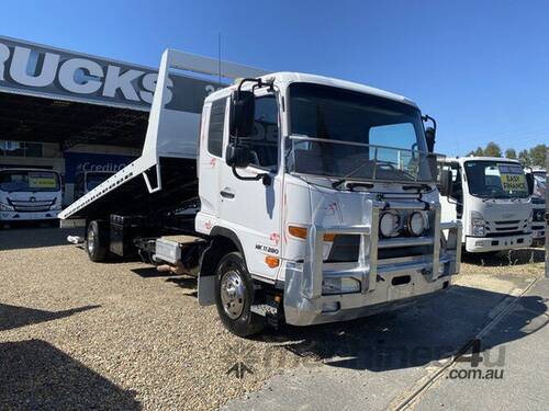 2014 UD Condor MK 11-280 White Tilt Tray 7.0l 4x2