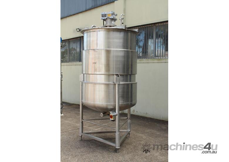 Stainless Steel Steam Jacketed Mixing Tank.