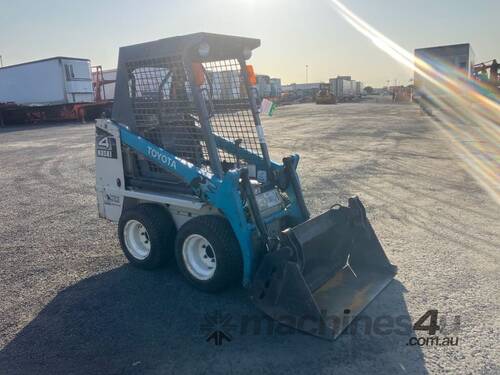 2016 Toyota Huski 4SDK4 Wheeled Skid Steer