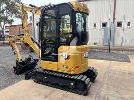 2021 CATERPILLAR 302CR 22N42 - picture1' - Click to enlarge