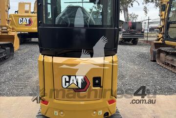 Caterpillar 2021   302CR 22N42