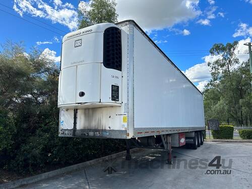 Trailer refrigerated  40 ft chiller rails on air bags